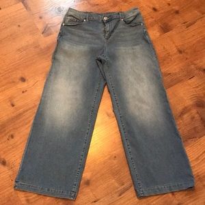 Maurices wide leg jeans!